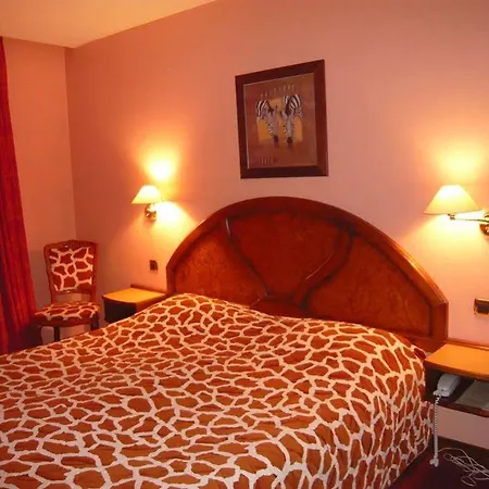 Logis Restaurant Au Cerf D'or Отель 3*