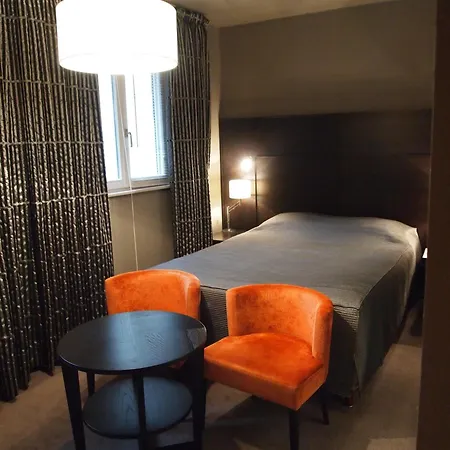 Logis Restaurant Au Cerf D'or Hotel 3*