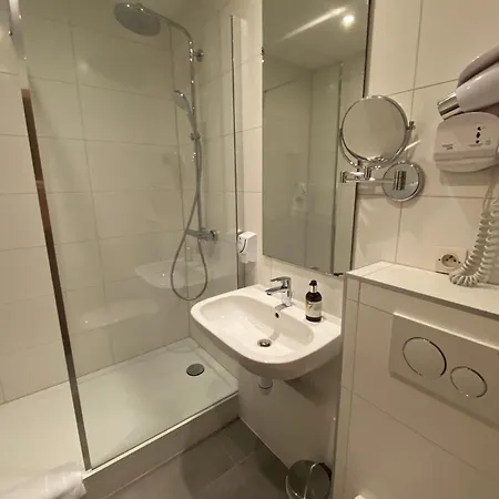 Hotel Logis Restaurant Au Cerf D'or