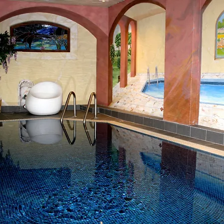 Hotel Logis Restaurant Au Cerf D'or