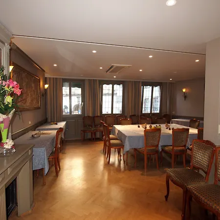 Logis Restaurant Au Cerf D'or Hotel