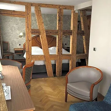 Logis Restaurant Au Cerf D'or Hotel
