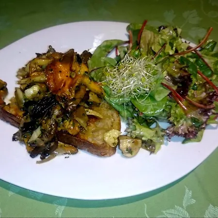 Logis Restaurant Au Cerf D'or Hotel