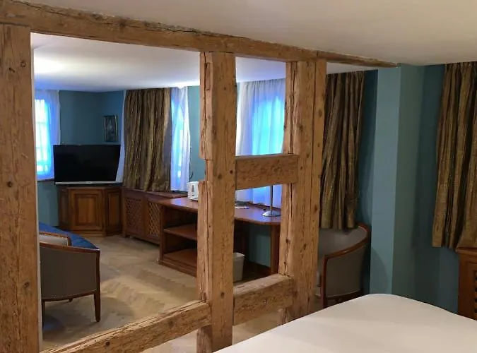 Logis Restaurant Au Cerf D'or 3* Strasburg