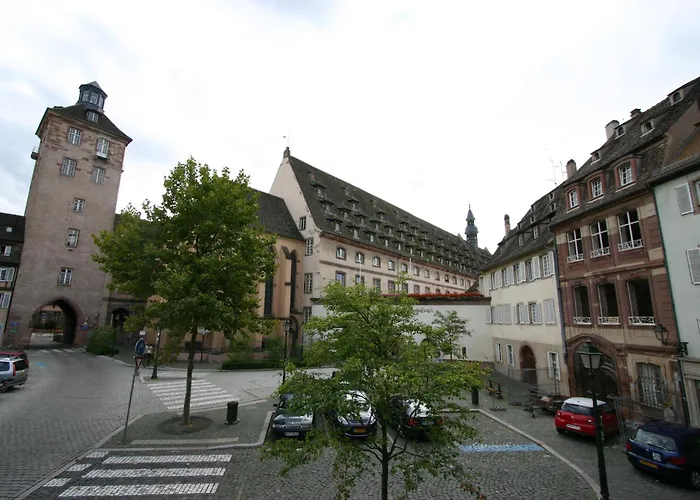 Logis Restaurant Au Cerf D'or Straatsburg