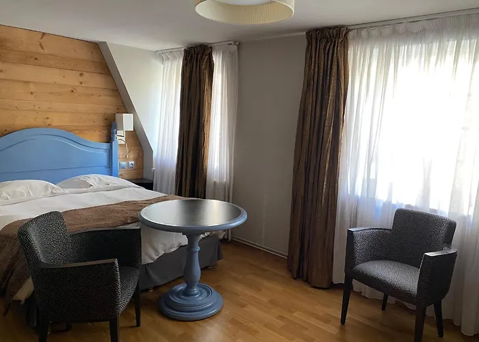 Hotel Logis Restaurant Au Cerf D'or Straatsburg