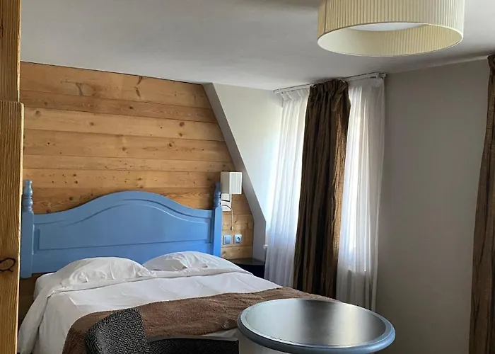 Hotel Logis Restaurant Au Cerf D'or Straatsburg