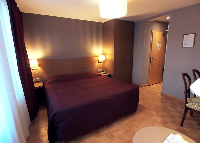 Logis Restaurant Au Cerf D'or Hotel 3*