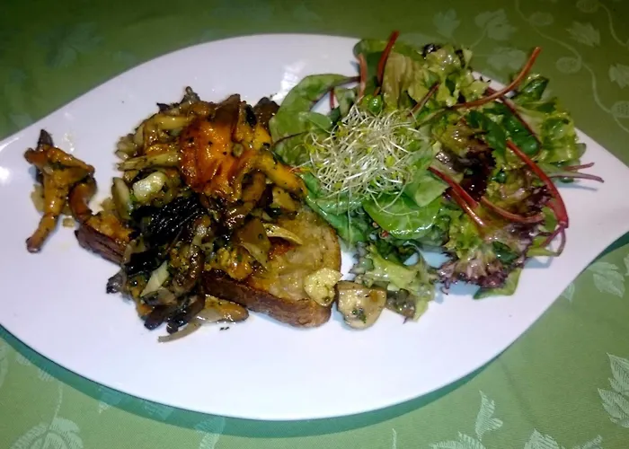 Logis Restaurant Au Cerf D'or Hotel