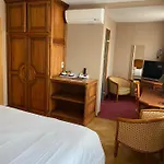 Hotel Restaurant Au Cerf D'or 3*